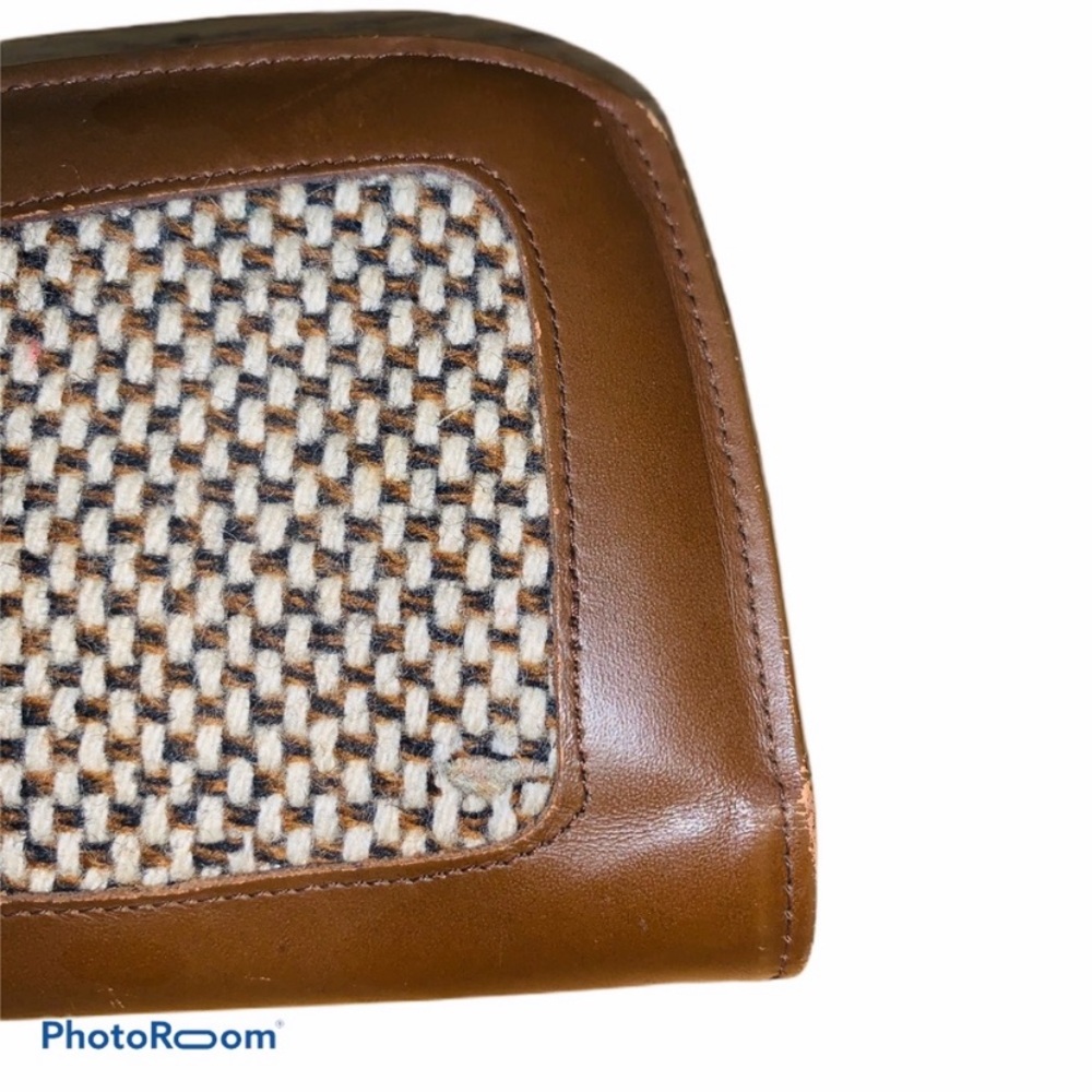 Amity Vintage Leather Tweed Clutch Wallet - Picture 2 of 8